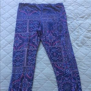 Super soft capri leggings